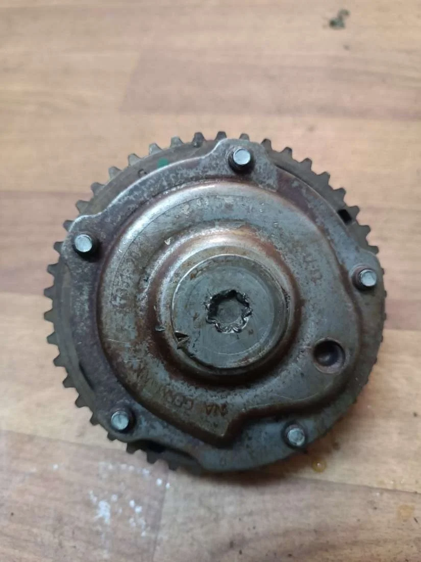 Шкив распредвала 55567048 Chevrolet Cruze J300 1.8 Бензин