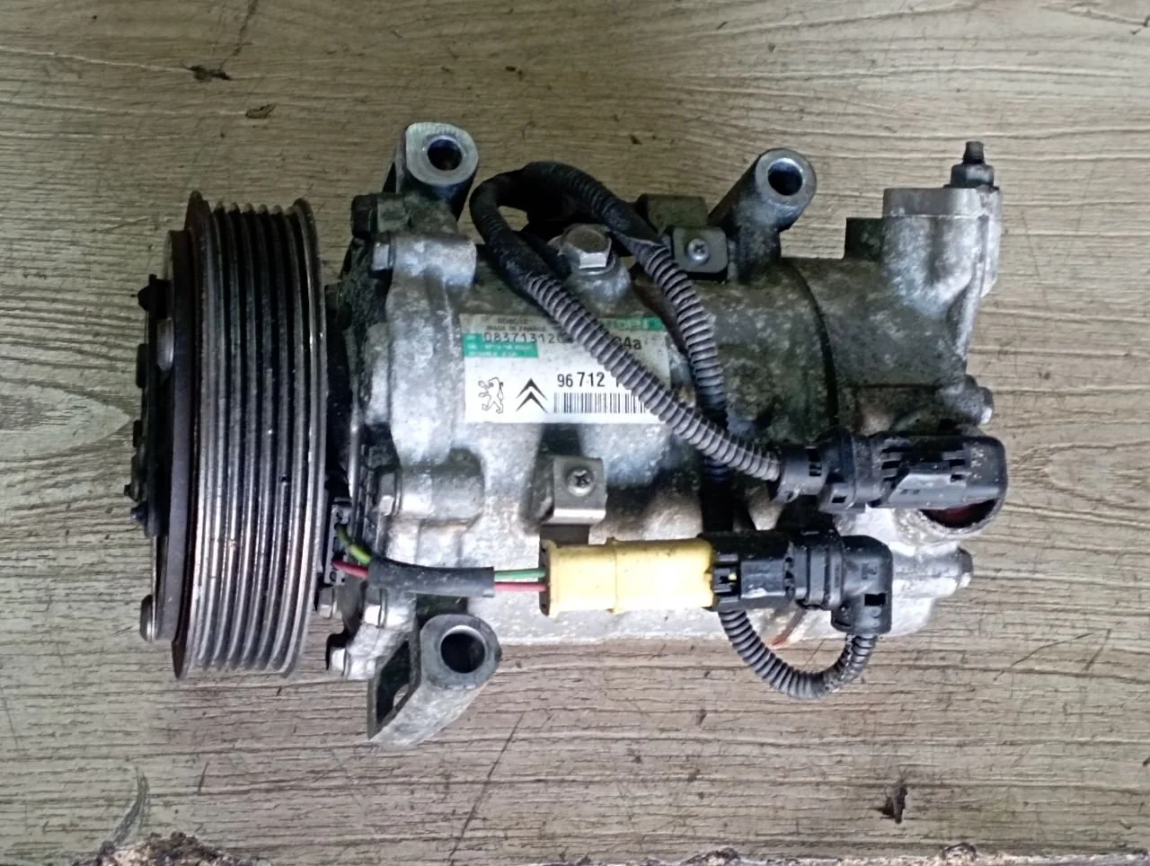 Компрессор кондиционера 9671216280 Peugeot 308 1 1.6 Бензин