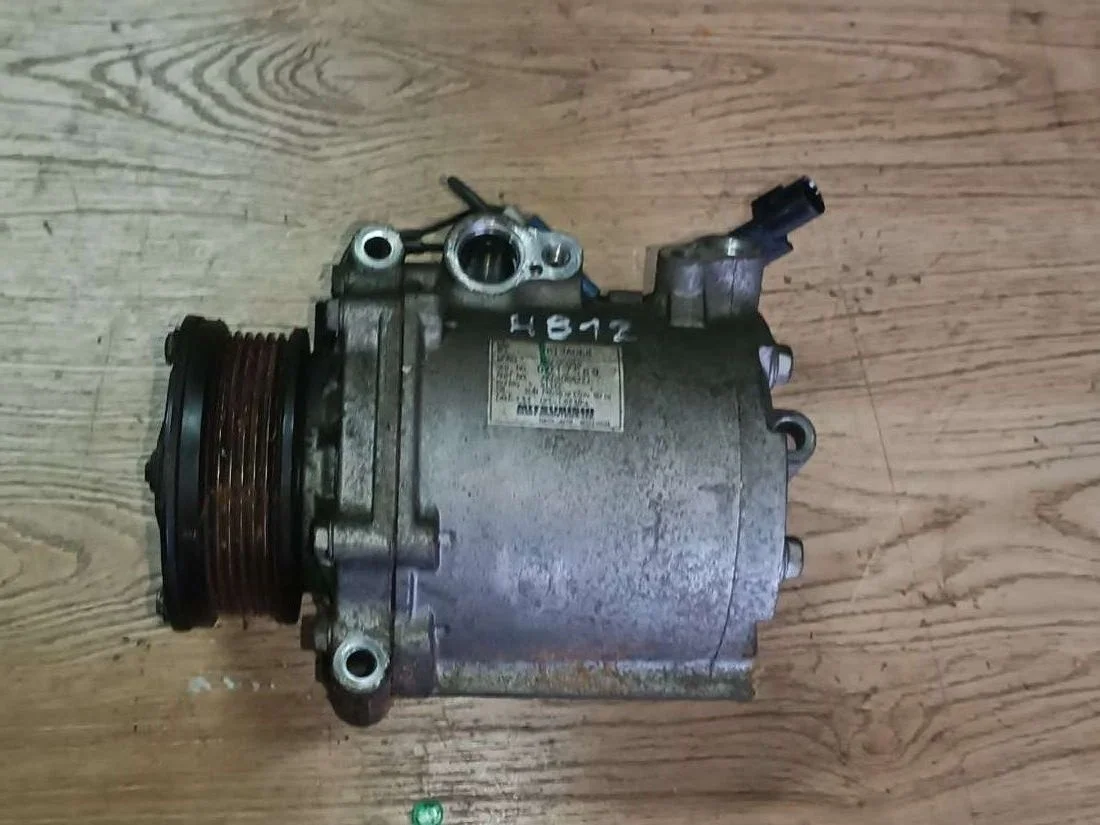 Компрессор кондиционера 7813A068 Mitsubishi Outlander 2 2.4 Бензин
