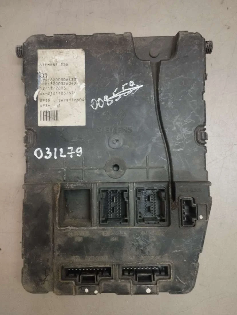 Блок комфорта 8200306433 Renault Megane 2 1.5 Дизель