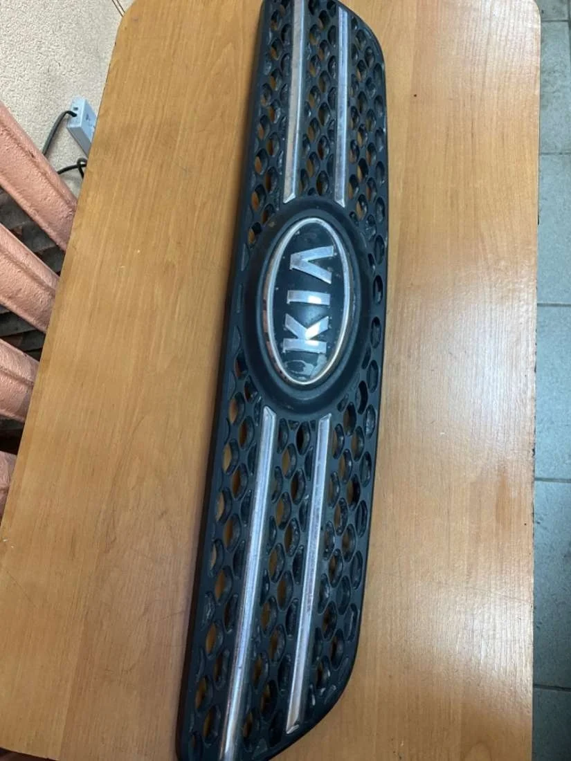Решетка радиатора 863501H200 Kia Ceed 1 0