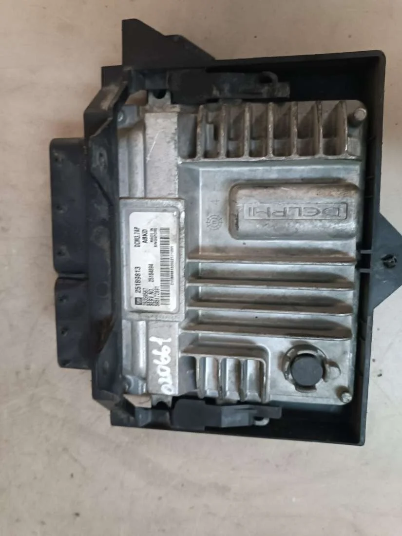 Блок управления двигателем 25189813 Opel Antara 2.2 Дизель