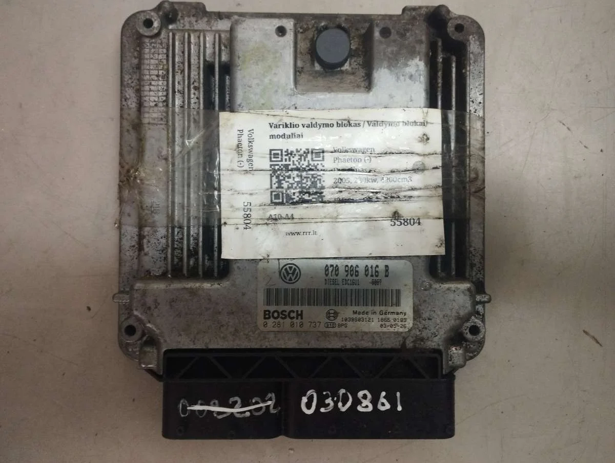 Блок управления двигателем 070906016B Volkswagen Touran 1 4.9 Дизель