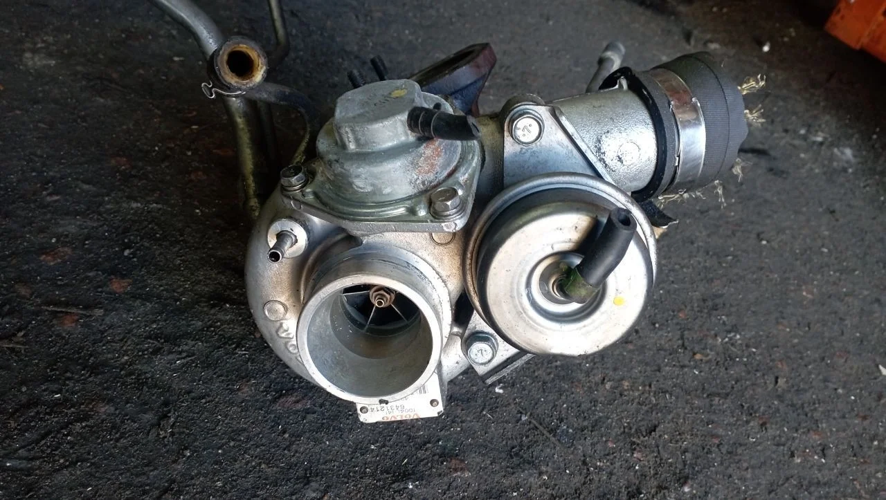 Турбина 4937706202 Volvo XC90 1 restailing 2.5 Бензин