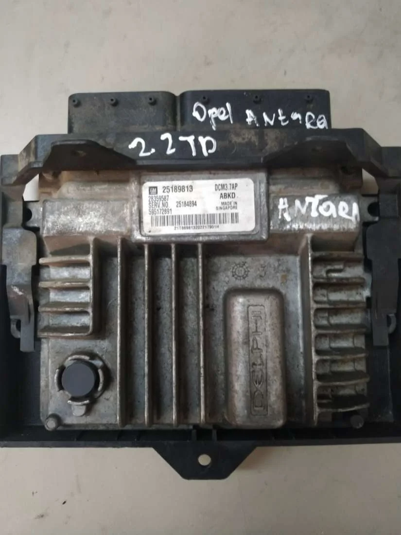 Блок управления двигателем 25189813 Opel Antara 2.2 Дизель