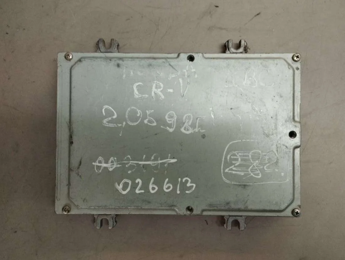 Блок управления двигателем 37820P3FG51 Honda CR-V 1 2.0 Бензин