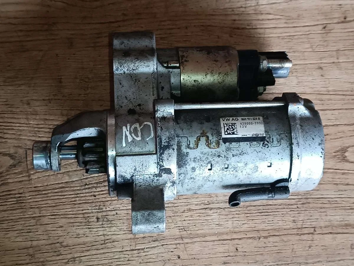 Стартер 06H911024B Audi A4 B8 (S4,RS4) 1.8 Бензин