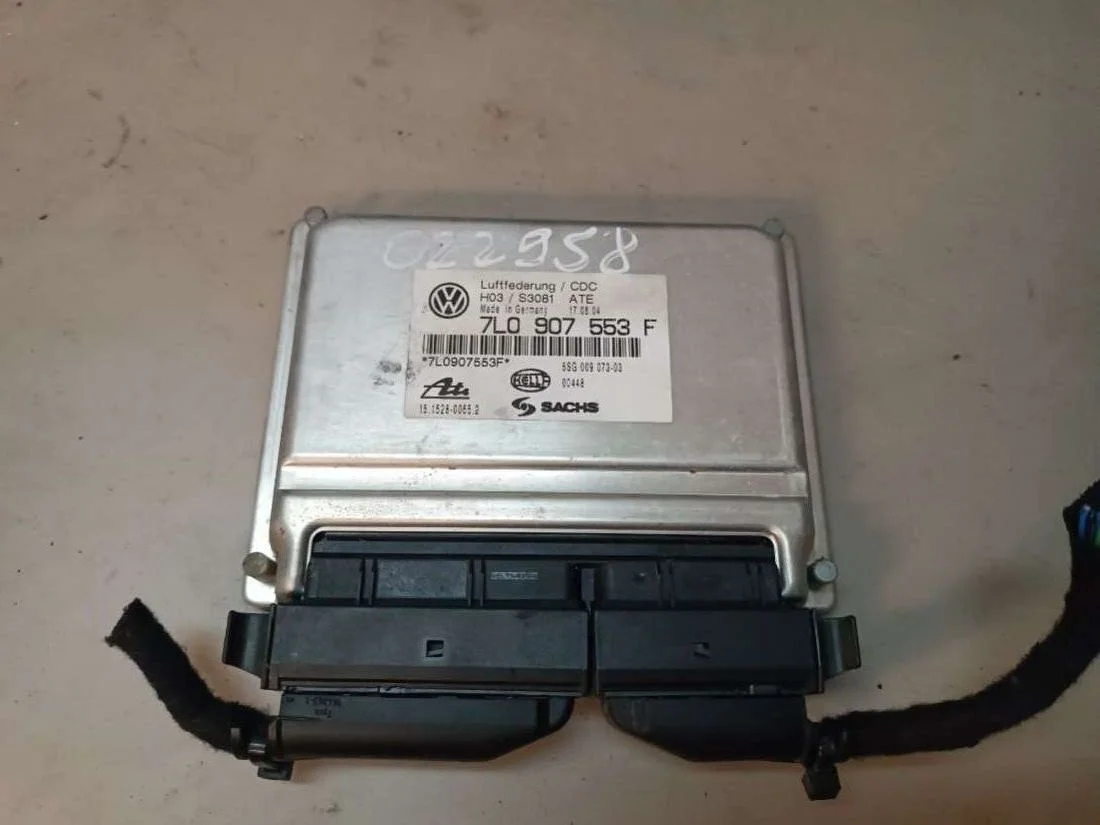 Блок управления гидравлической подвеской 7L0907553F Volkswagen Touareg 1 0