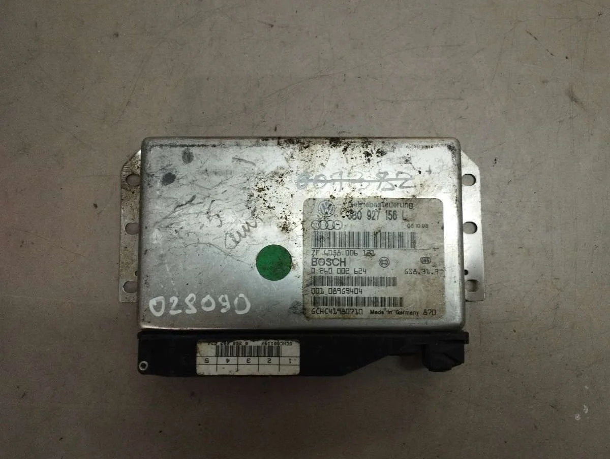 Блок управления АКПП 3B0927156L Volkswagen Passat B5 0