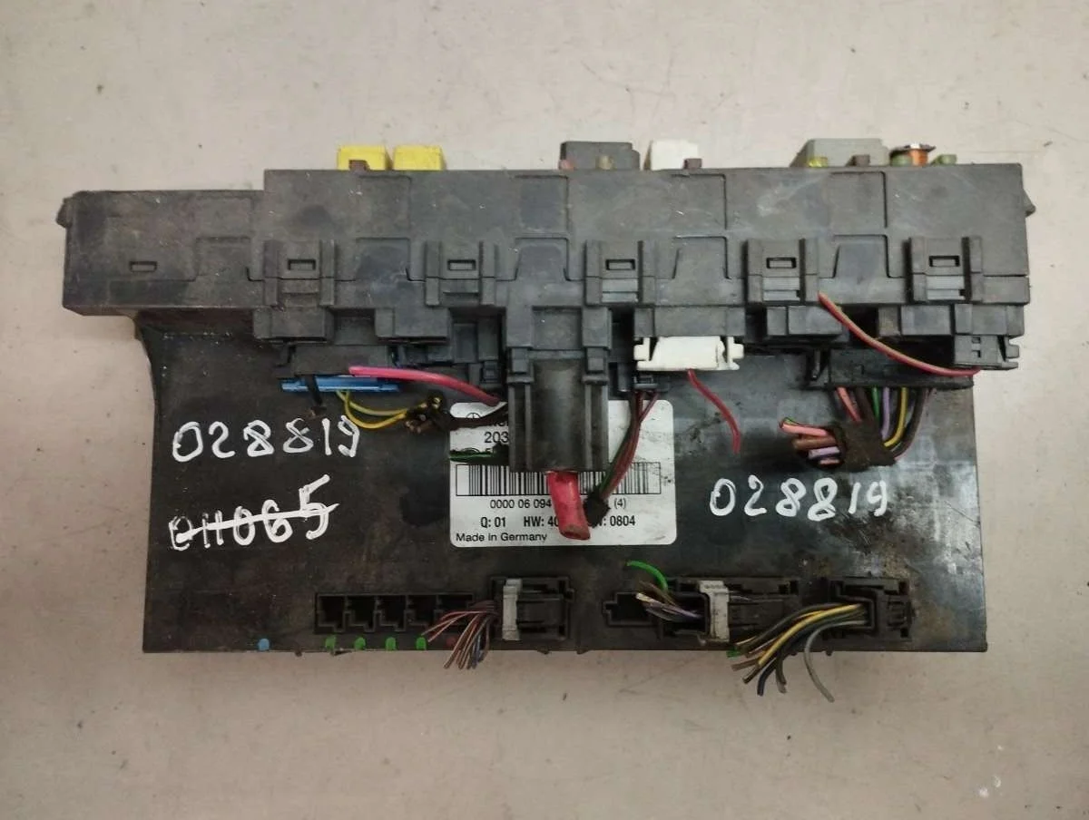 Блок SAM 2035453801 Mercedes-Benz C W203 0