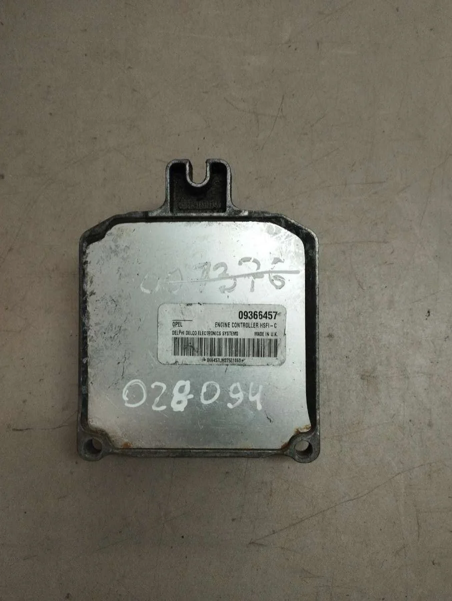 Блок управления двигателем 09366457 Opel Astra G 2.5 Дизель