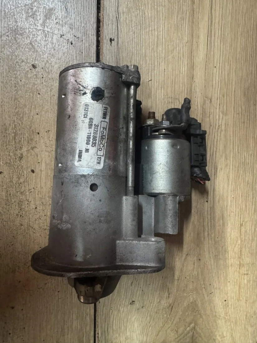 Стартер 31268035 Volvo S80 2 restailing  2.5 Бензин