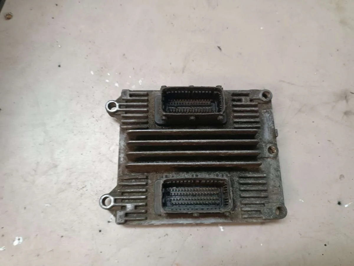 Блок управления двигателем 09391263 Opel Vectra B 2.2 Бензин