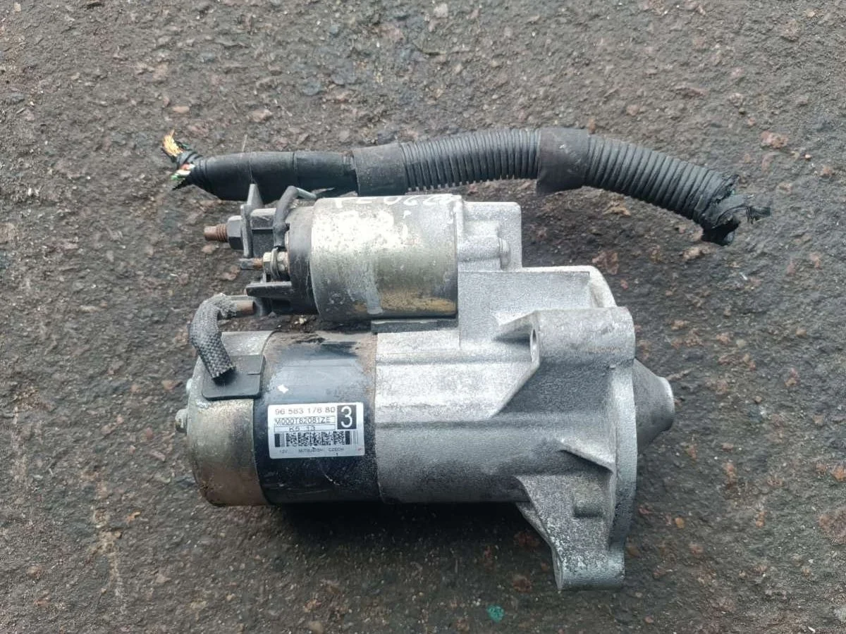 Стартер 9656317680 Peugeot 407 2.2 Бензин