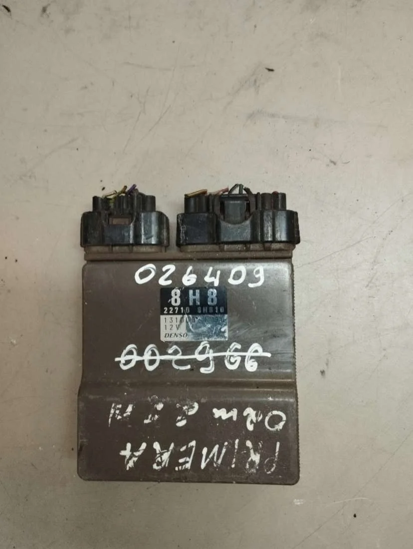 Блок управления двигателем 1310001190 Nissan Primera 12 0