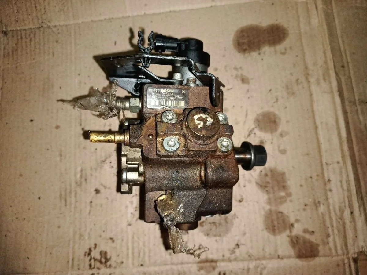 ТНВД BOSCH Citroen Xsara Picasso 1.6 Дизель