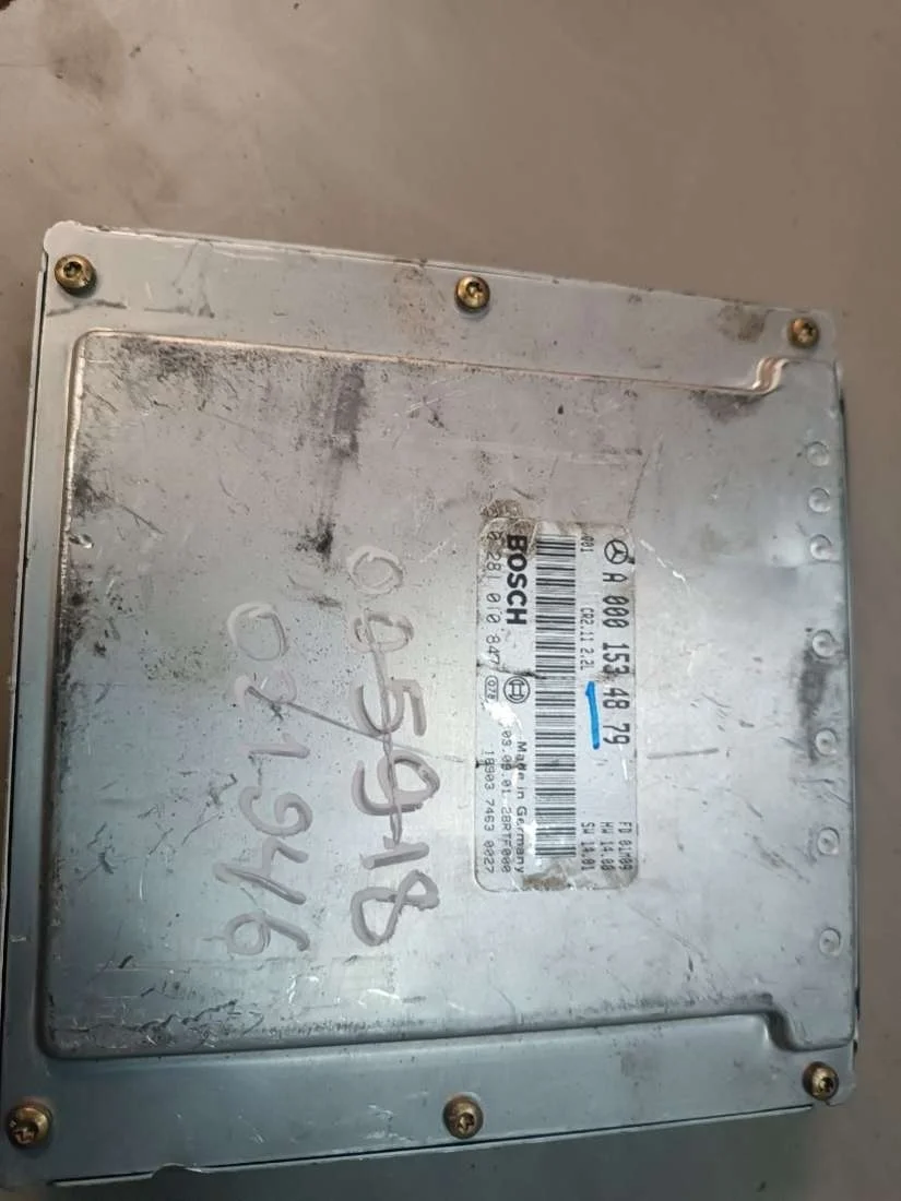 Блок управления двигателем A0001534879 Mercedes-Benz E W210 0