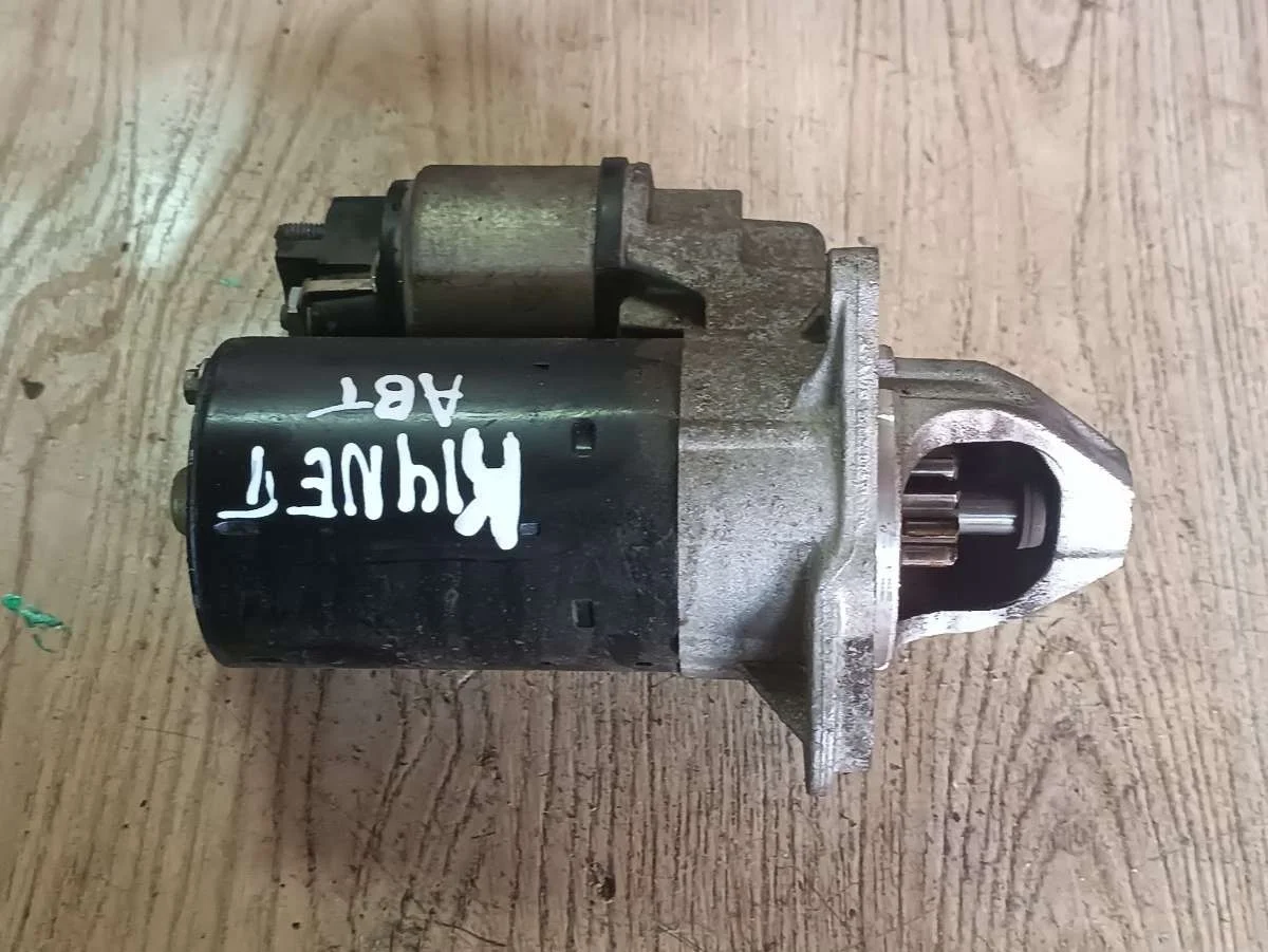 Стартер 55578921 Opel Astra J 1.4 Бензин