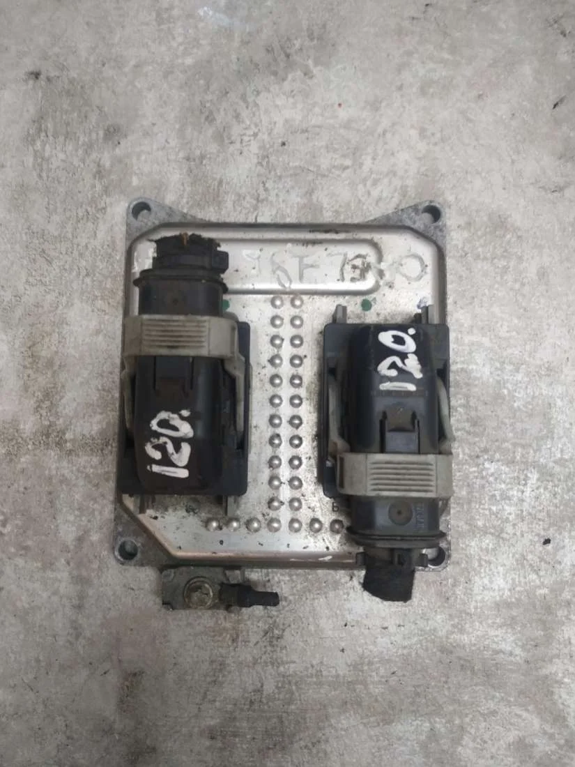 Блок управления двигателем 55355631 Opel Vectra C  1.8 Бензин