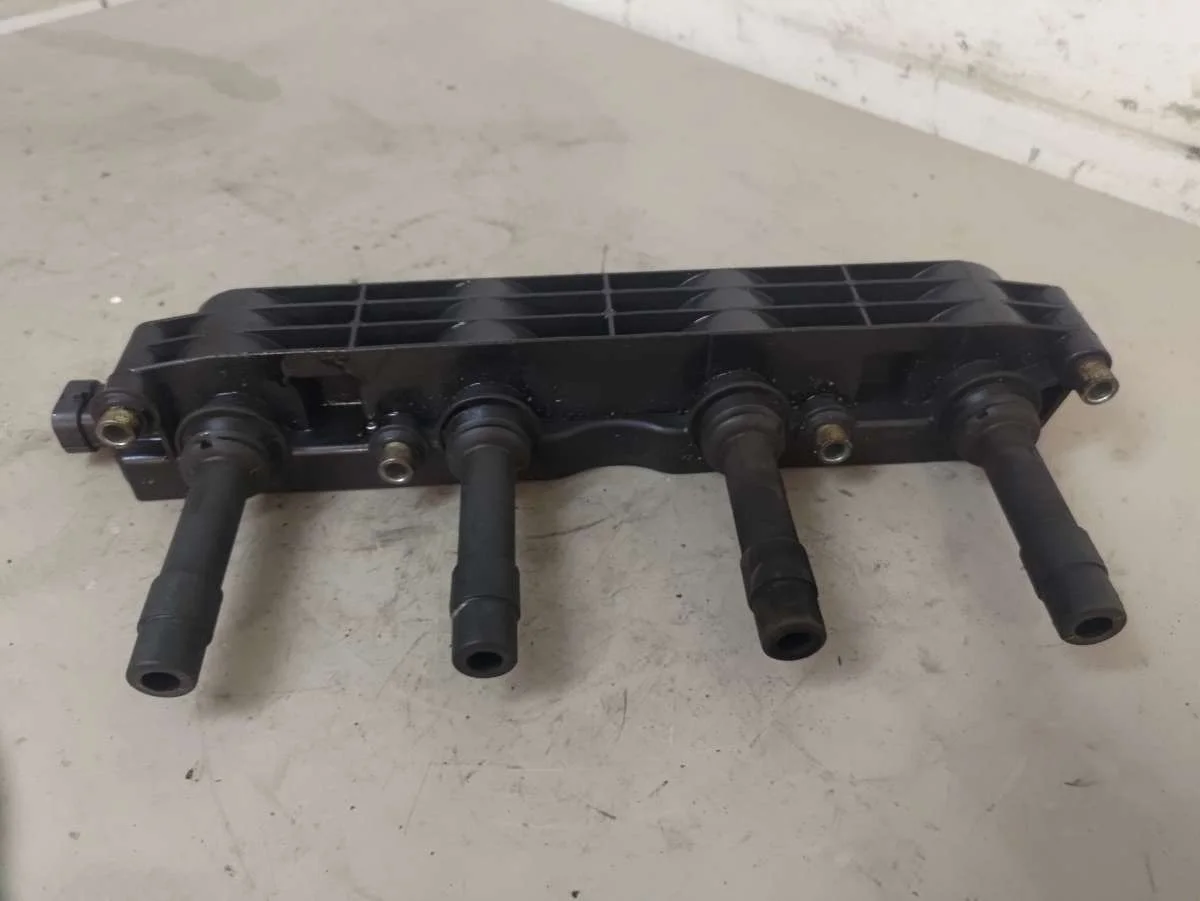 Катушка зажигания 19005212 Opel Astra G 1.6 Бензин