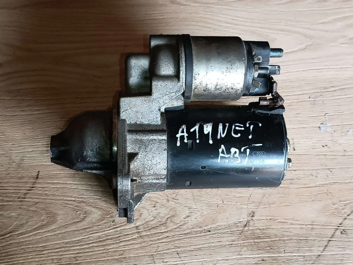 Стартер 0001107522 Opel Astra J 1.4 Бензин