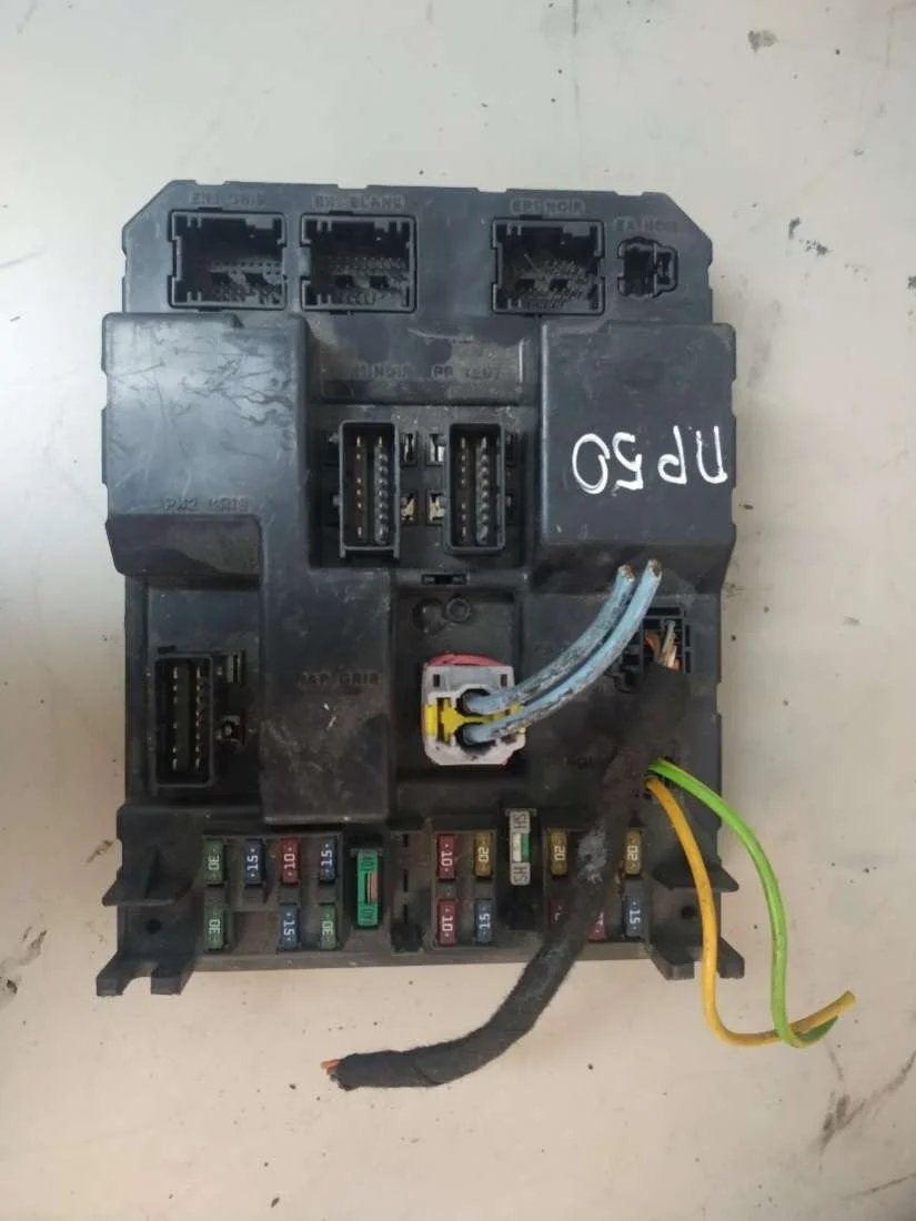Блок комфорта 9651197380 Citroen C5 1 2.2 Дизель