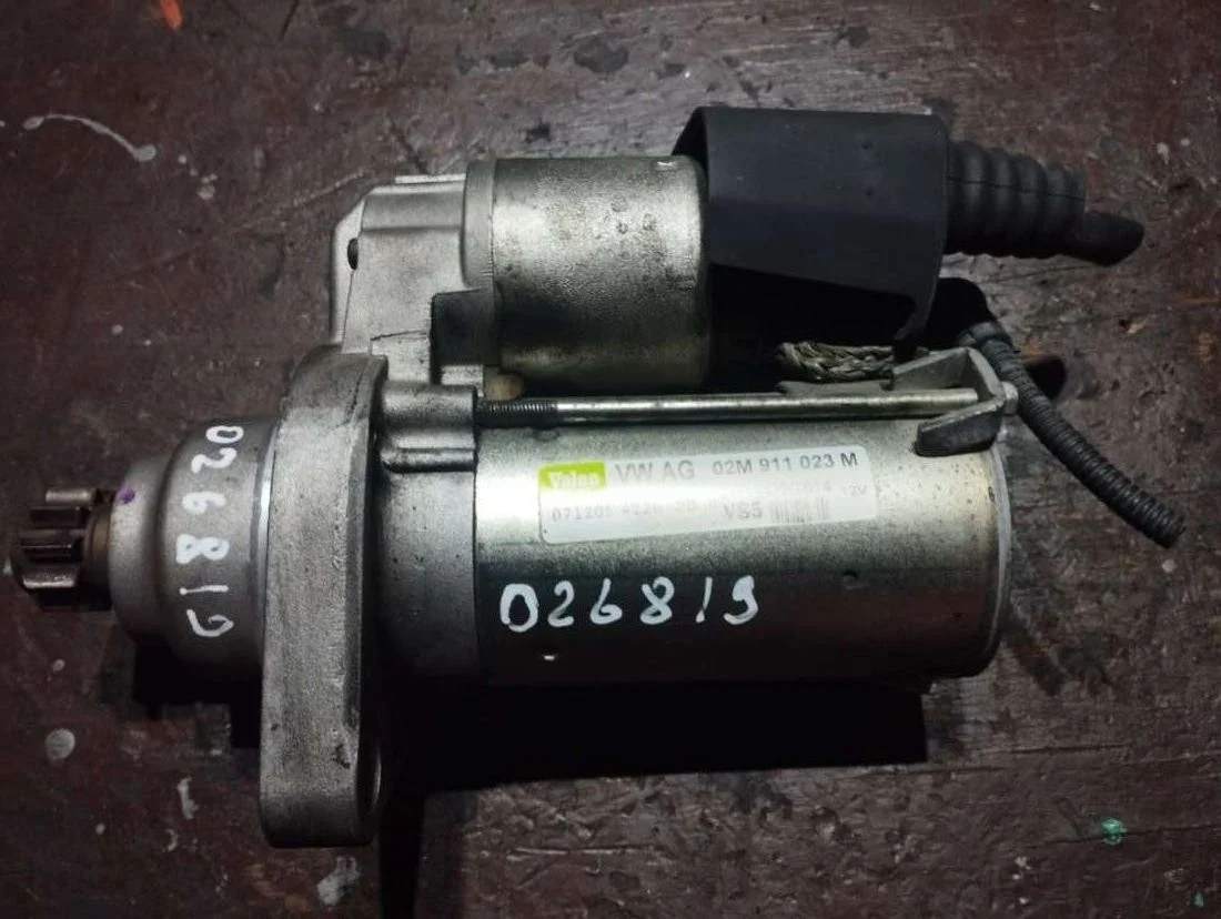 Стартер 02M911023M Volkswagen Passat B6 2.0 Бензин