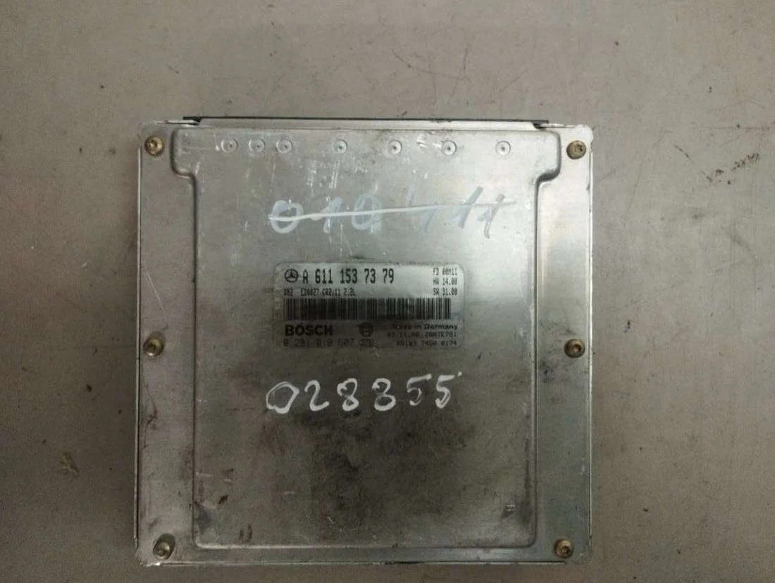 Блок управления двигателем A6111537379 Mercedes-Benz C W203 2.2 Дизель