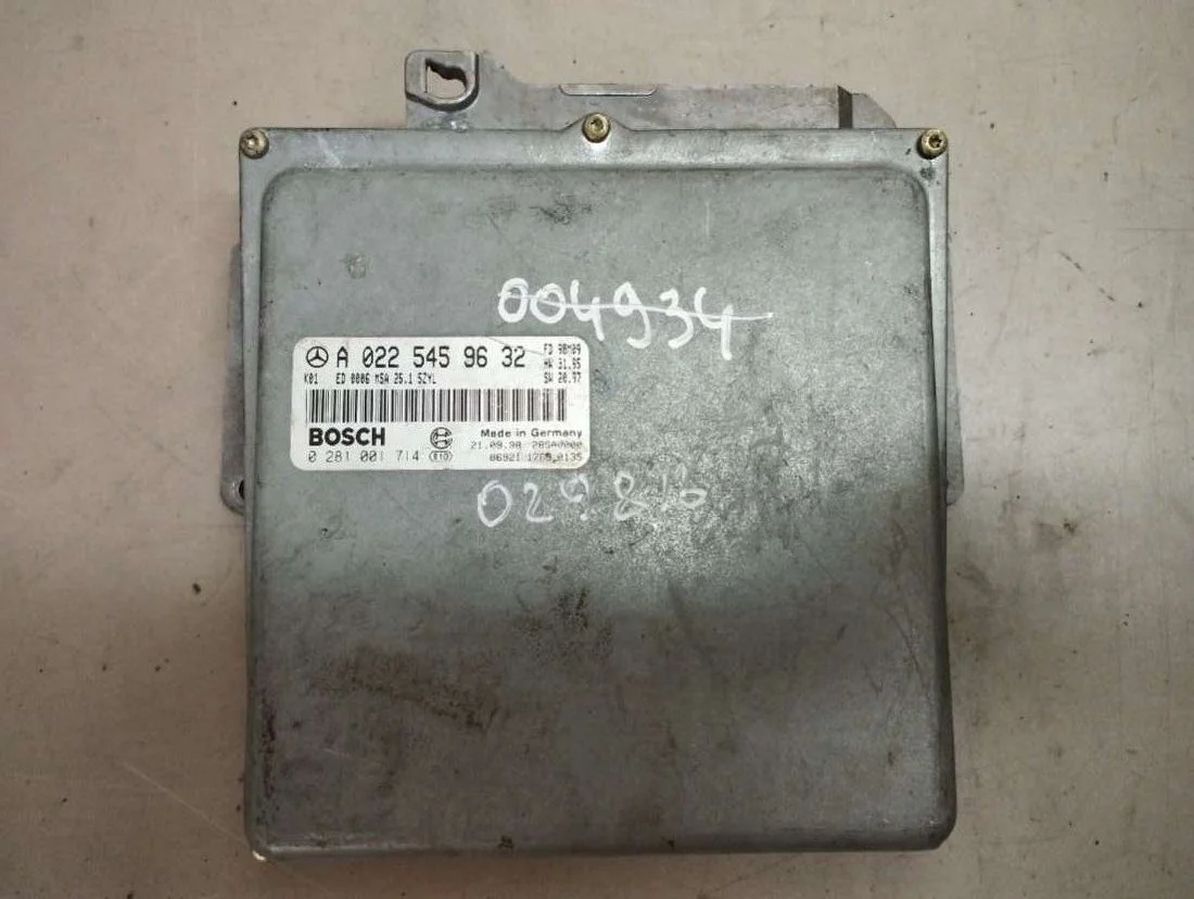 Блок управления двигателем A0225459632 Mercedes-Benz E W210 2.5 Дизель
