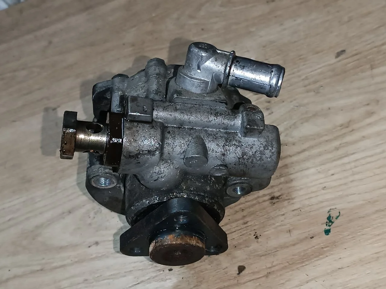 Насос ГУР 4B0145156R Audi A6 C6 (S6,RS6) 3.0 Бензин