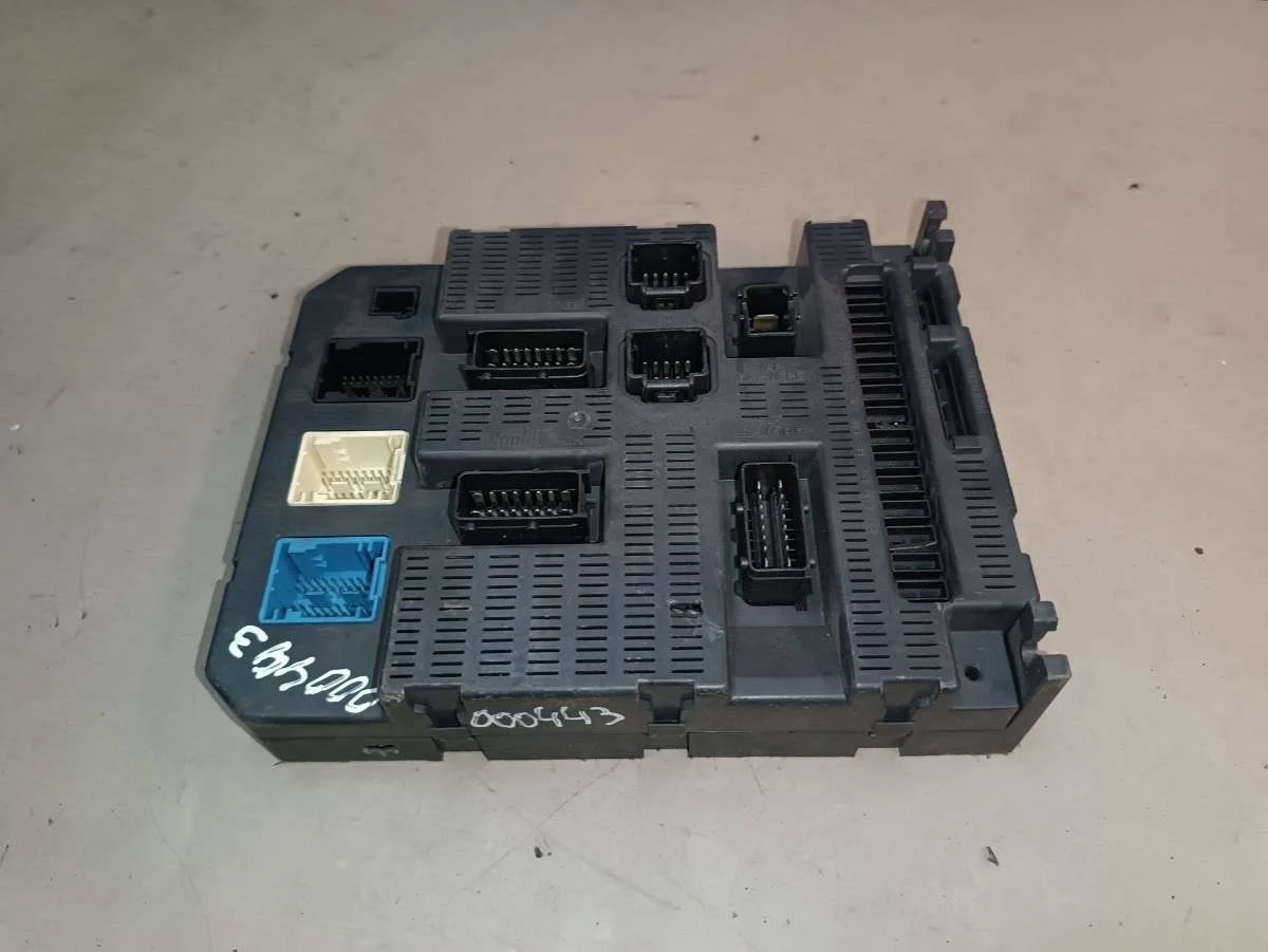 Блок комфорта 9663798180 Peugeot 308 1 1.6 Дизель