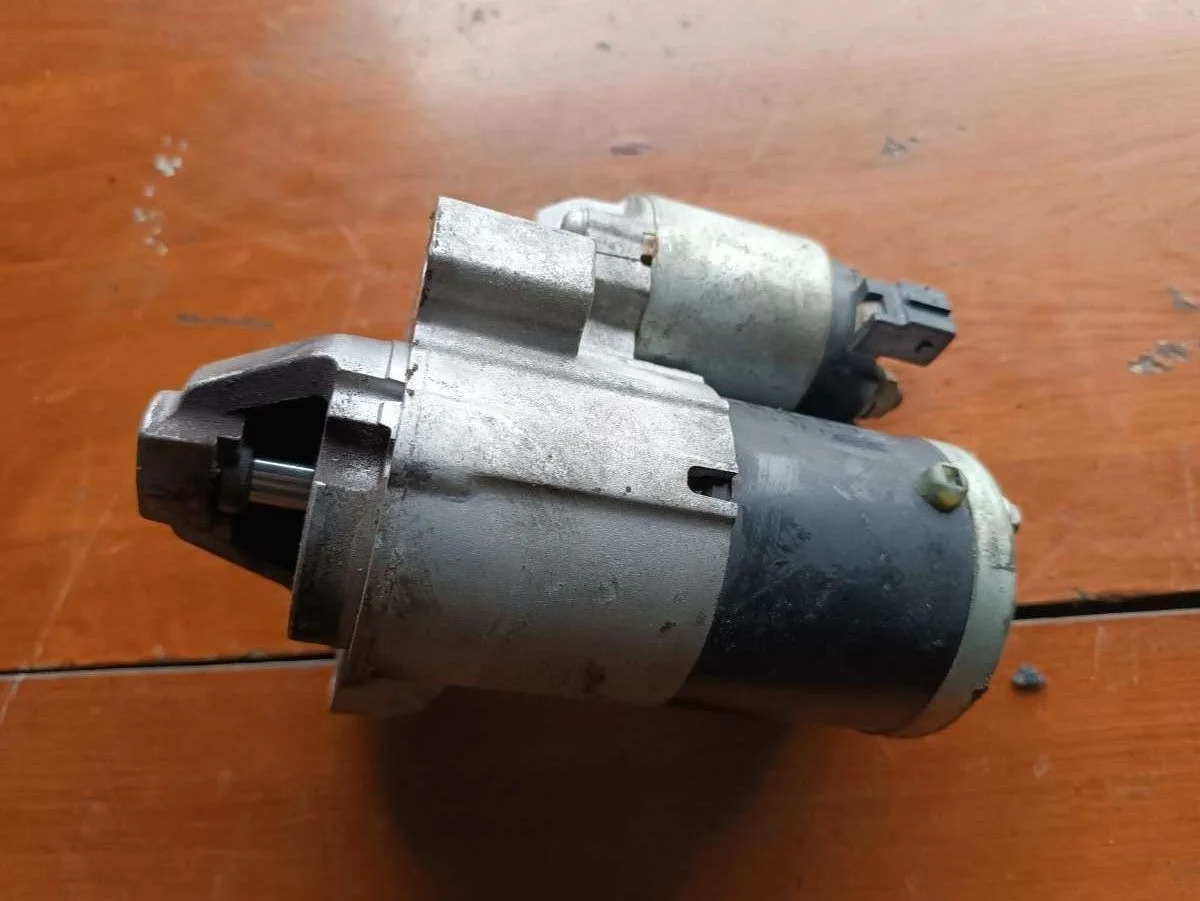 Стартер 75500178004 Peugeot 207 1.6 Бензин