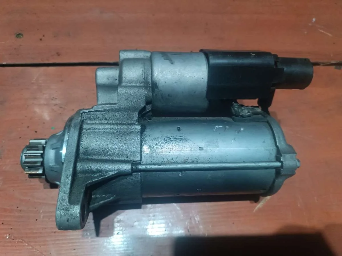 Стартер 02E911024B Volkswagen Golf 6 1.4 Бензин