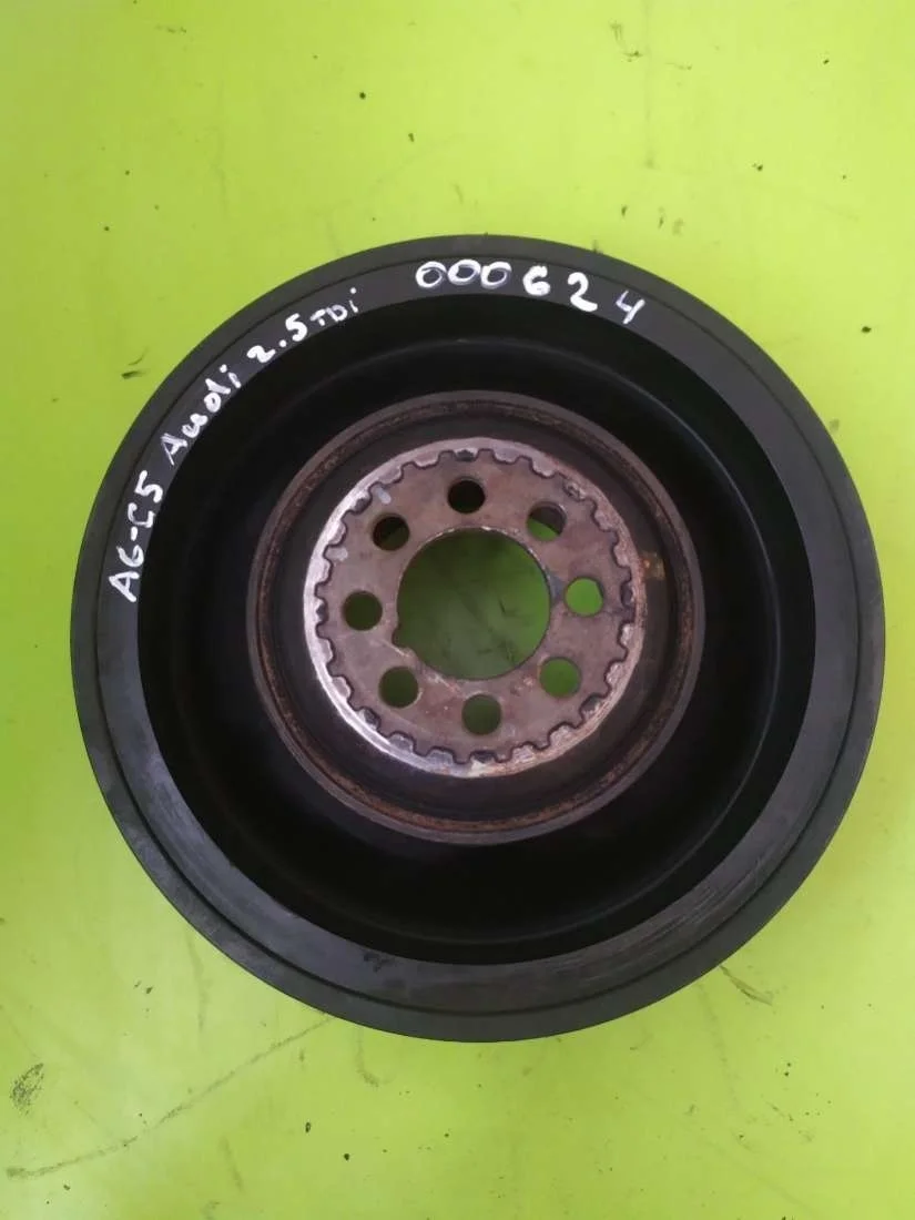 Шкив коленвала 059105251M Audi A6 C5 (S6,RS6) 2.5 Дизель