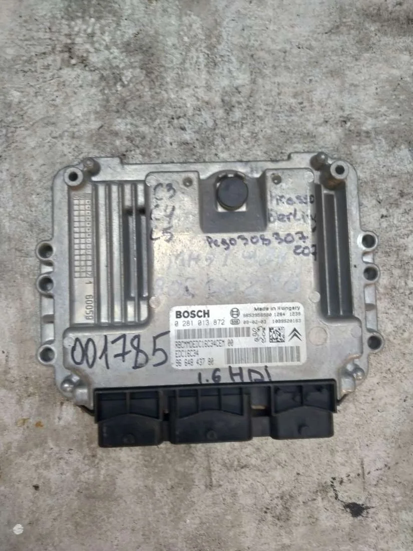 Блок управления двигателем  0281013872 Citroen C5 2 1.6 Дизель