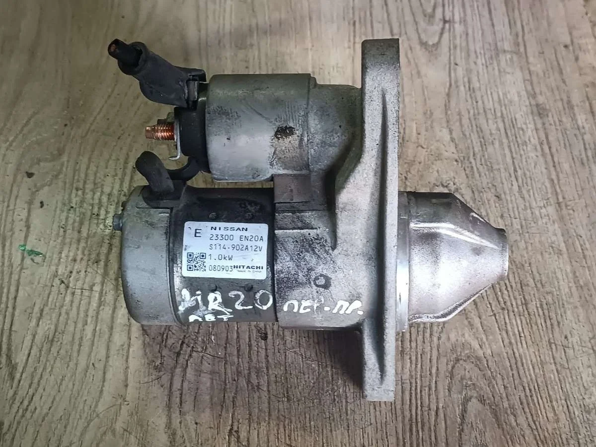 Стартер 23300EN20A Nissan Qashqai 1  2.0 Бензин