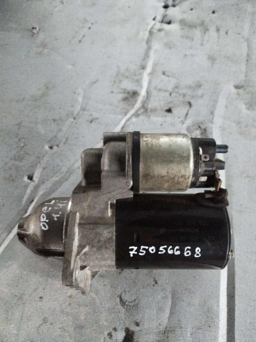 Стартер 55578921 Opel Astra J 1.4 Бензин