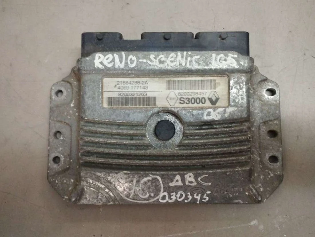 Блок управления двигателем 8200387138 Renault Scenic 1 1.6 Бензин