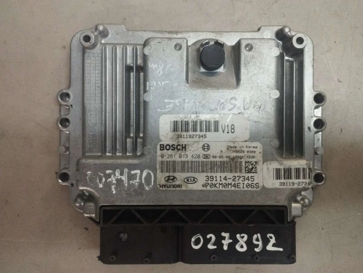 Блок управления двигателем 3911927345 Kia Sportage 2 2.0 Дизель