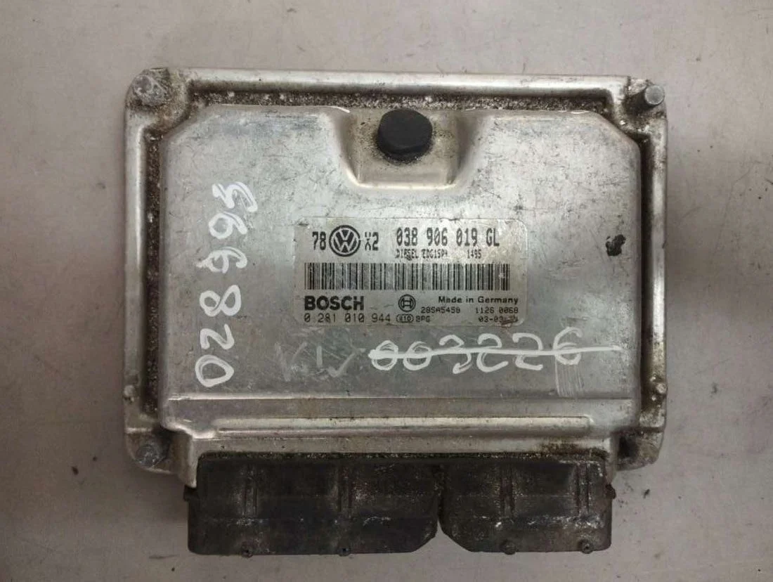 Блок управления двигателем 038906019GL Volkswagen Passat B5 1.9 Дизель