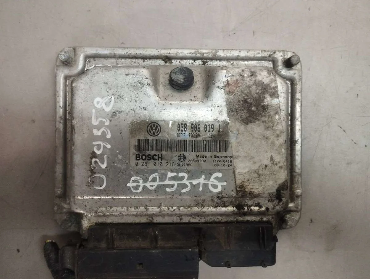 Блок управления двигателем 038906019J Volkswagen Sharan 1 restailing 1.9 Дизель