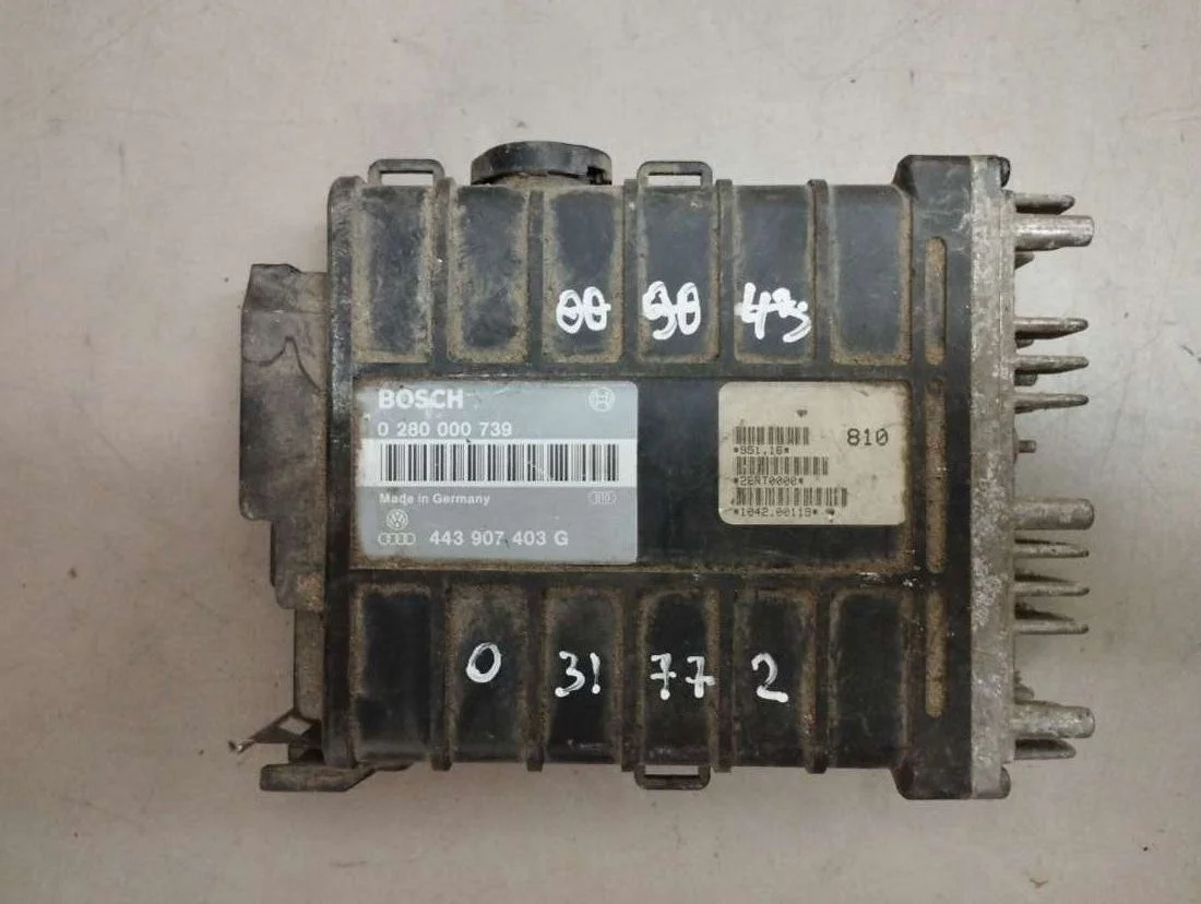 Блок управления двигателем 443907403G Volkswagen Passat B3 1.8 Бензин