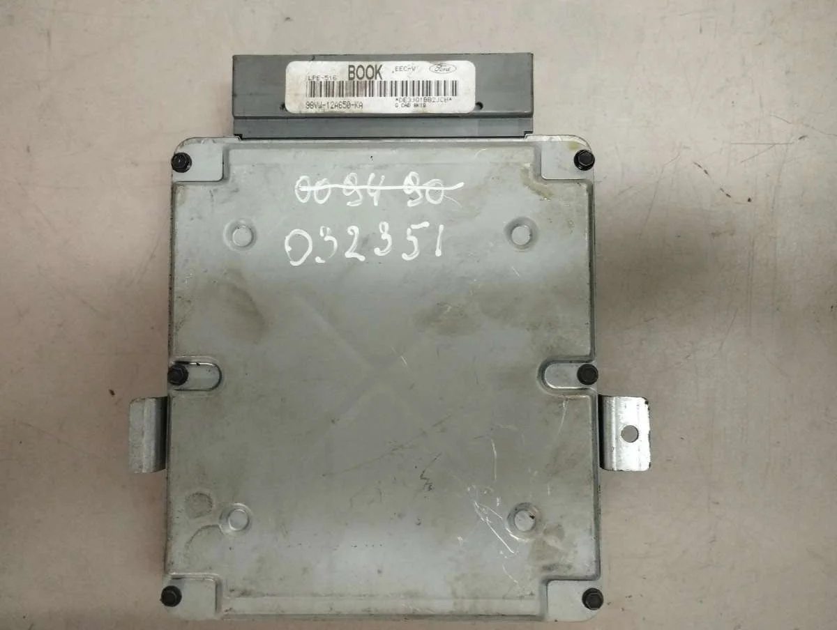 Блок управления двигателем 98VW12A650KA  Ford Galaxy 1 2.3 Бензин