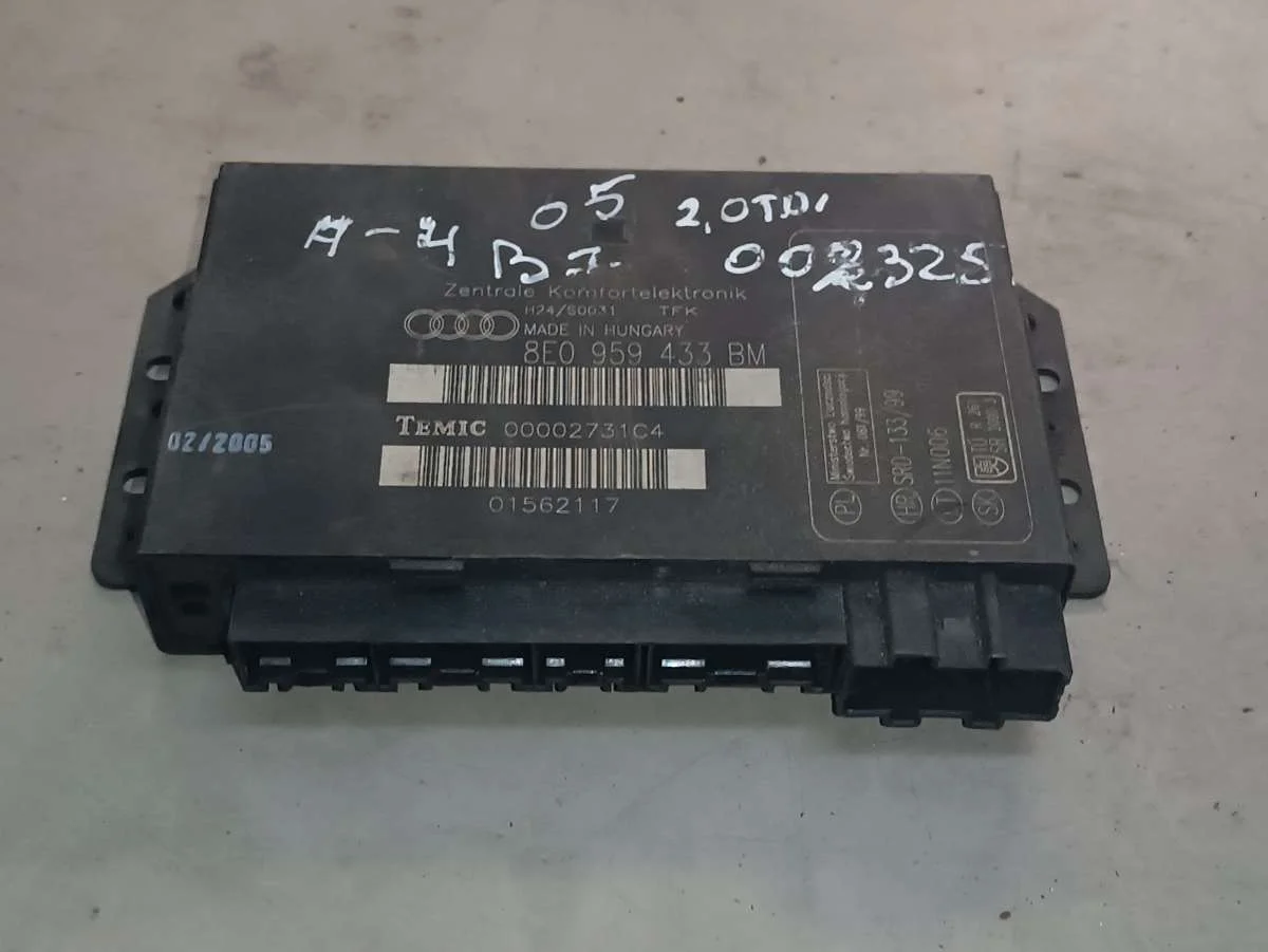 Блок комфорта 8E0959433BM Audi A6 C5 (S6,RS6) 1.9 Дизель