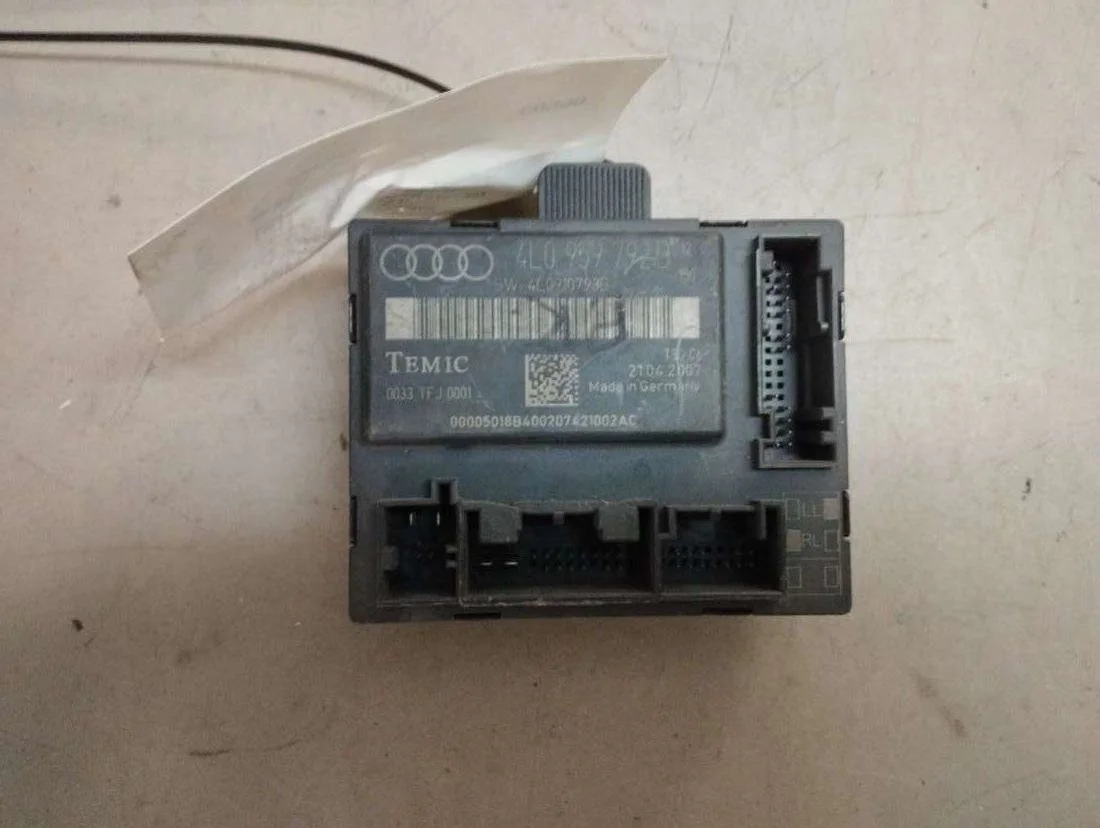 Блок комфорта 4L0959792B Audi Q7 4L 3.0 Дизель