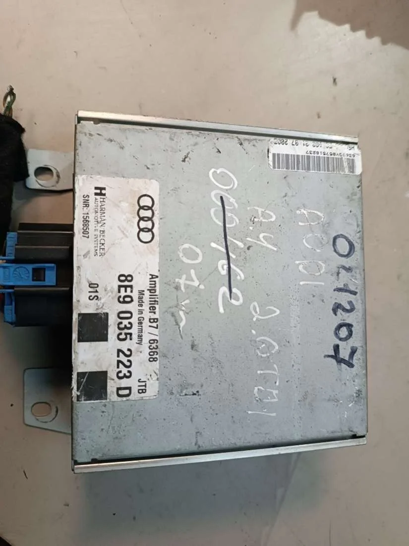 Усилитель акустический 8E9035223D Audi A4 B7 (S4,RS4) 0