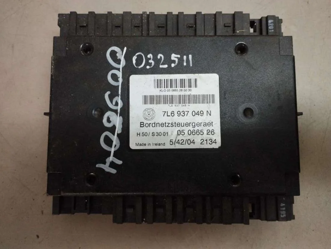 Блок комфорта 7L6937049N Volkswagen Touareg 1 4.9 Дизель