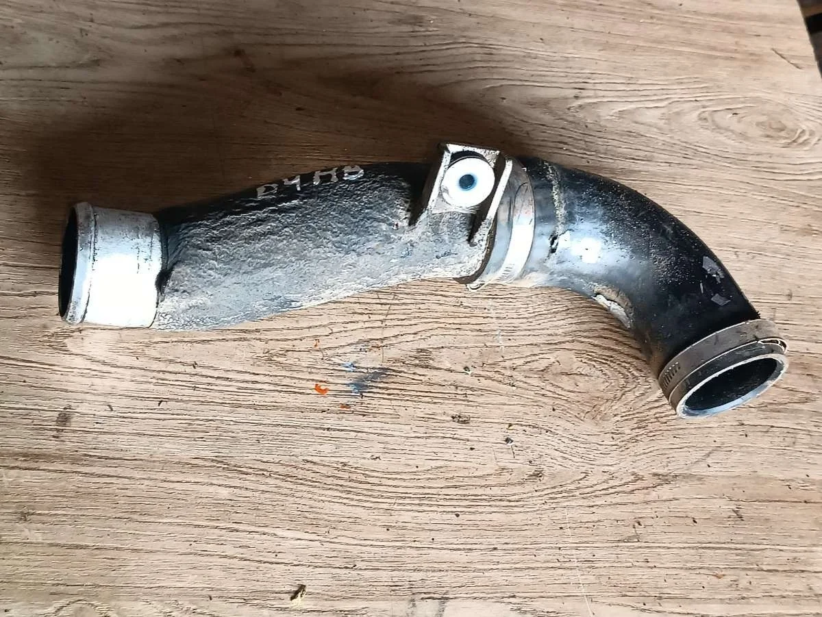 Патрубок турбины D4HB Hyundai Santa FE 2 (CM) 2.2 Дизель