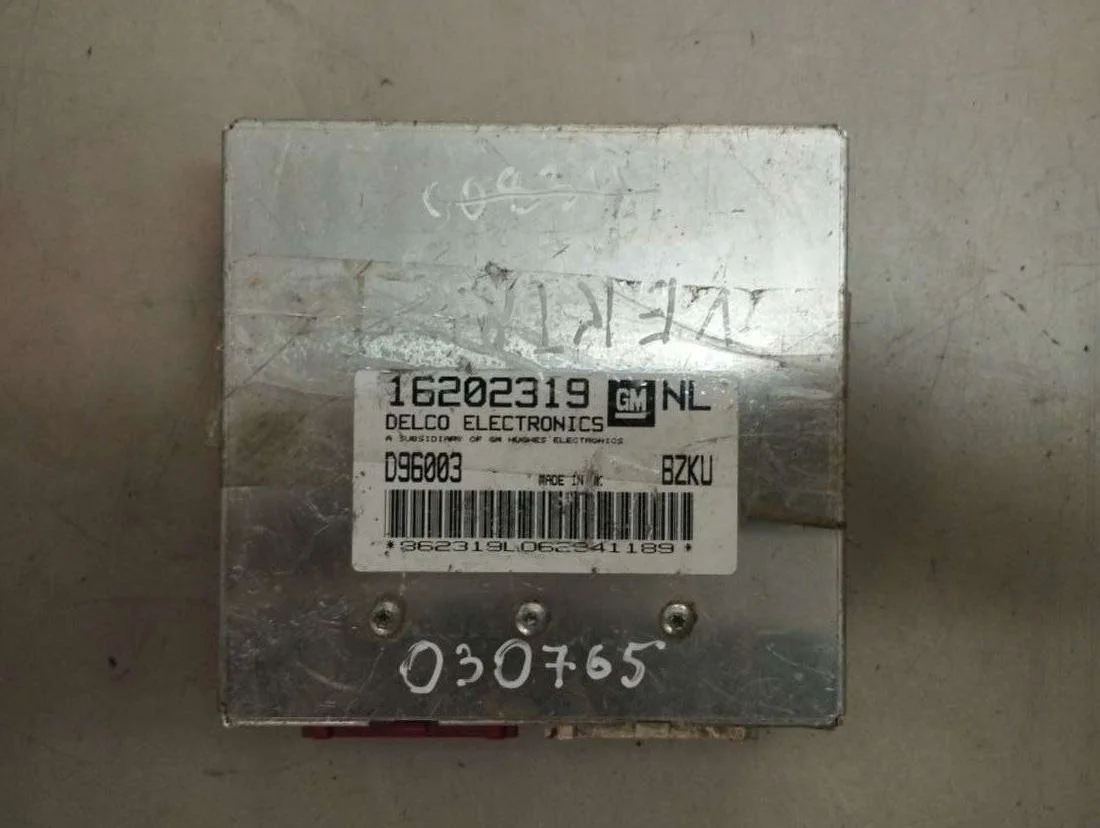 Блок управления двигателем 16202319 Opel Vectra B 1.6 Бензин