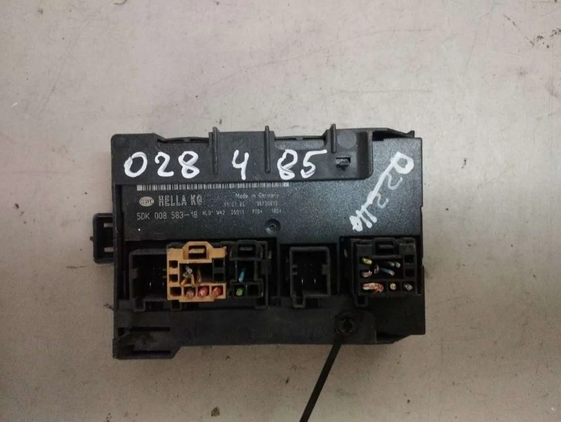 Блок комфорта 1K0959433AK Volkswagen Caddy 3 0